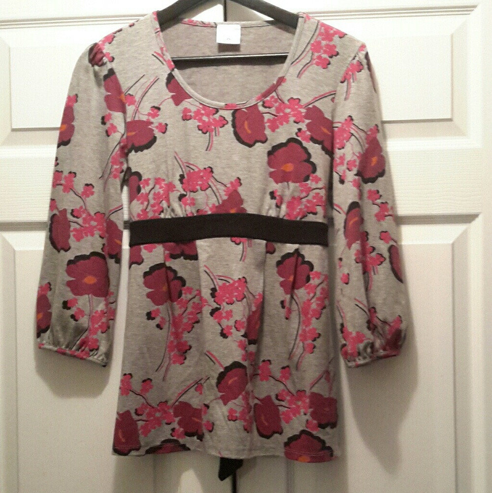 Motherhood Maternity Floral Top (Grey/Floral) K-19